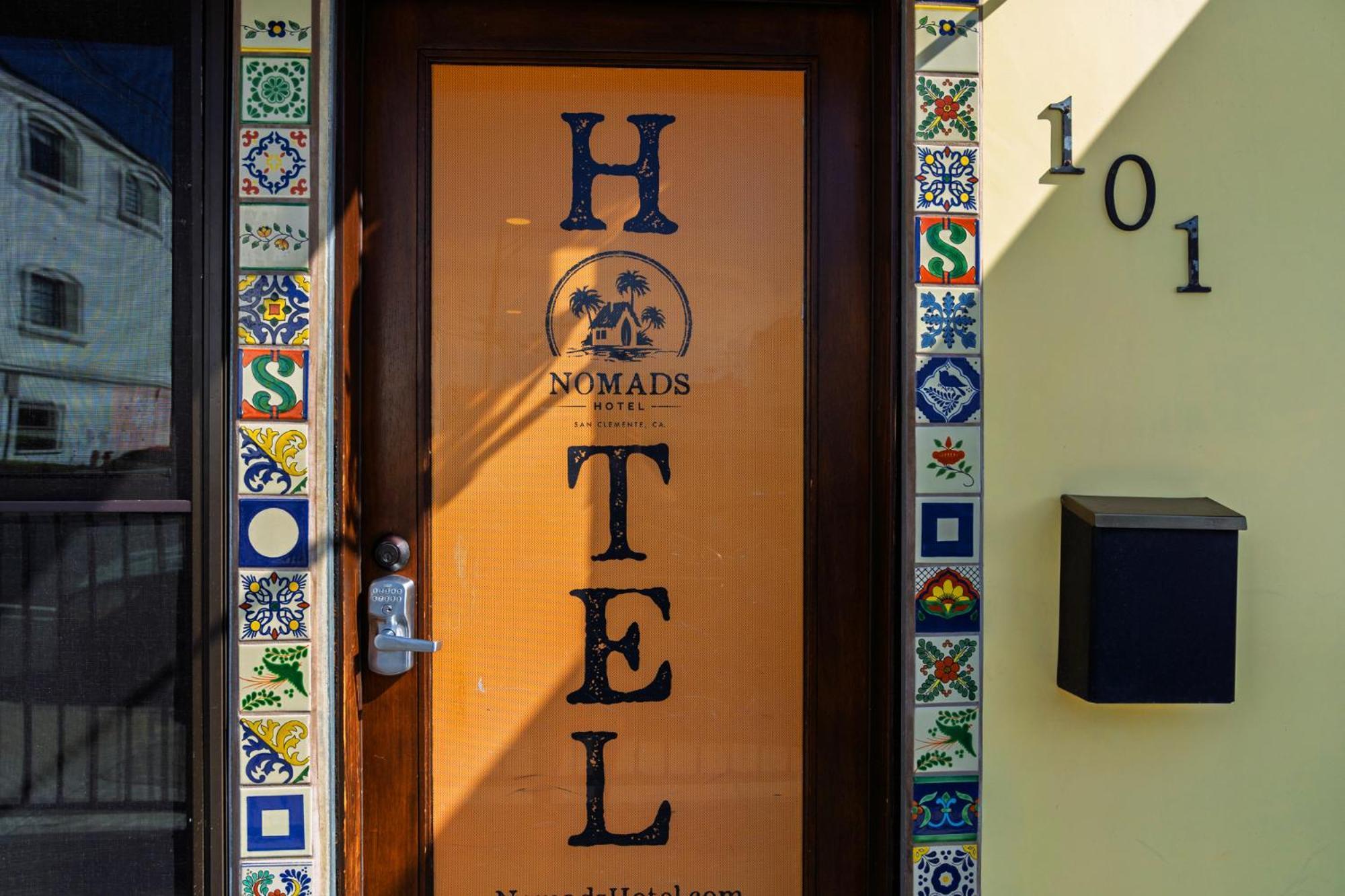Nomads Hotel Сан-Клементе Экстерьер фото